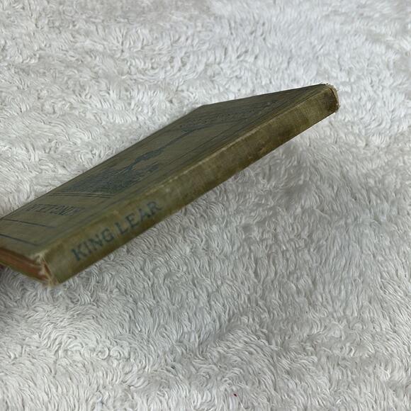 Antique King Lear The Arden Shakespeare - Heath's English Classic 1908 play book - Picture 5 of 11